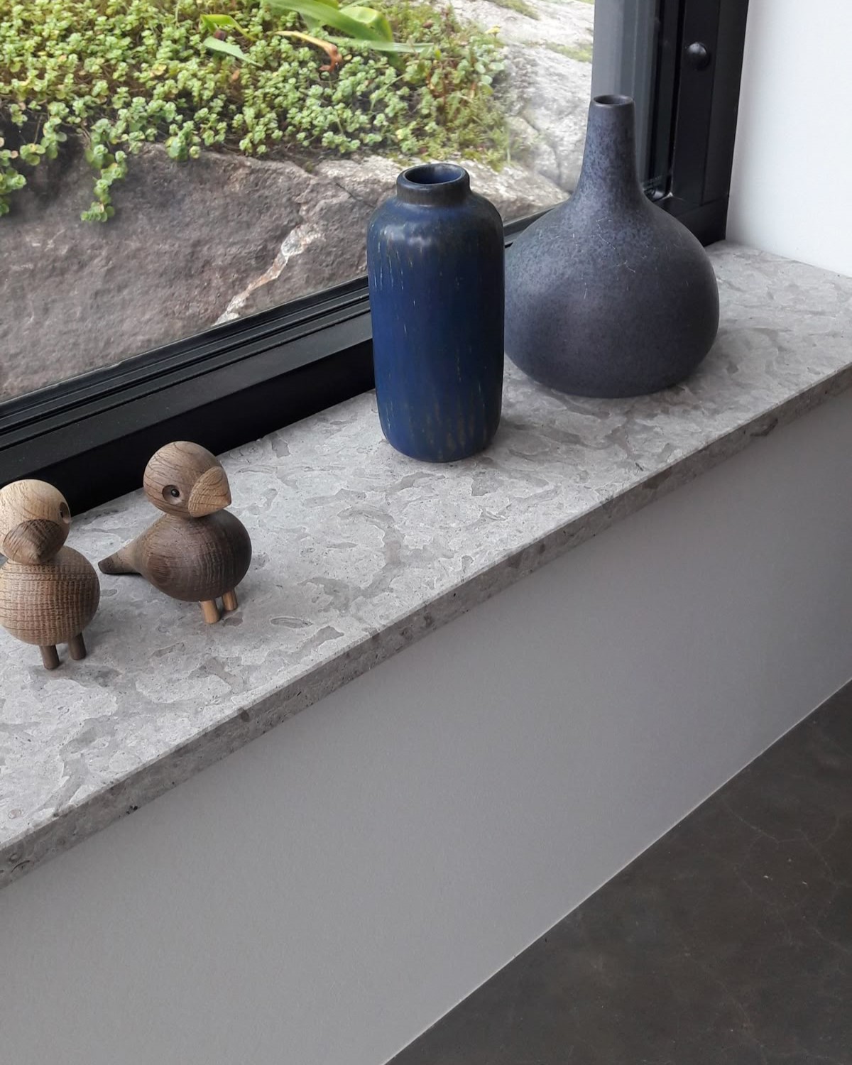 Mini kert az ablakban – így alakítsd ki a tökéletes párkánykerted 